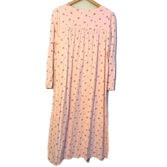 Croft & Barrow NWOT Pink Flannel Nightgown Women’s M Lace Trim Long Sleeve Maxi. - Picture 2 of 14